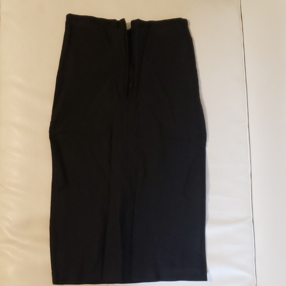 Skirt - Picture 2 of 2